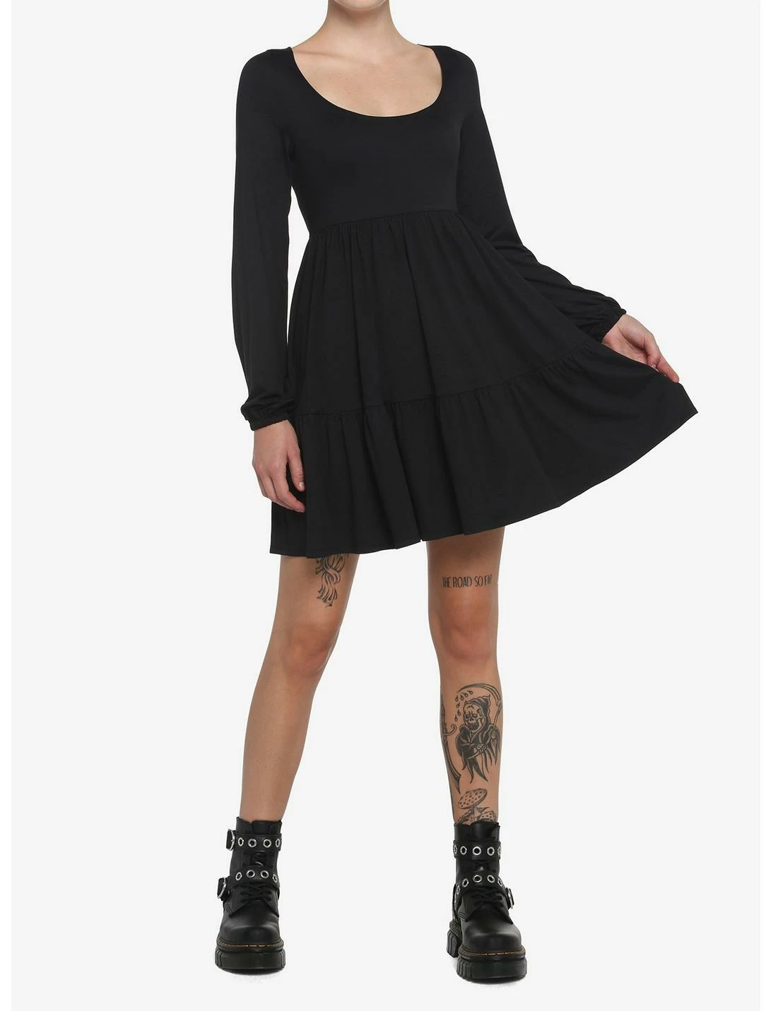 HUNIVERS Black Tiered Long-Sleeve Dress - Image 2