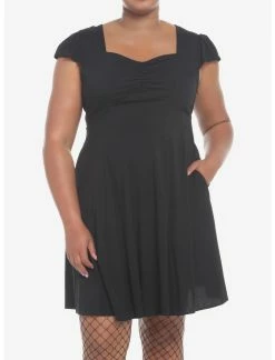 HUNIVERS Black Retro Sweetheart Dress Plus Size
