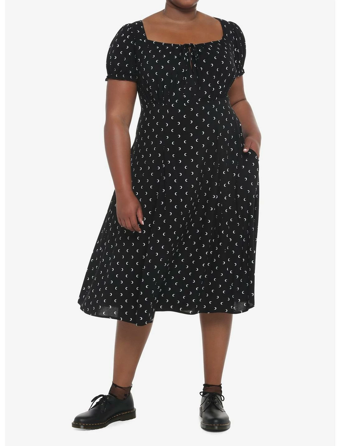 Null Black Crescent Moon Puff Sleeve Midi Dress Plus Size - Image 2