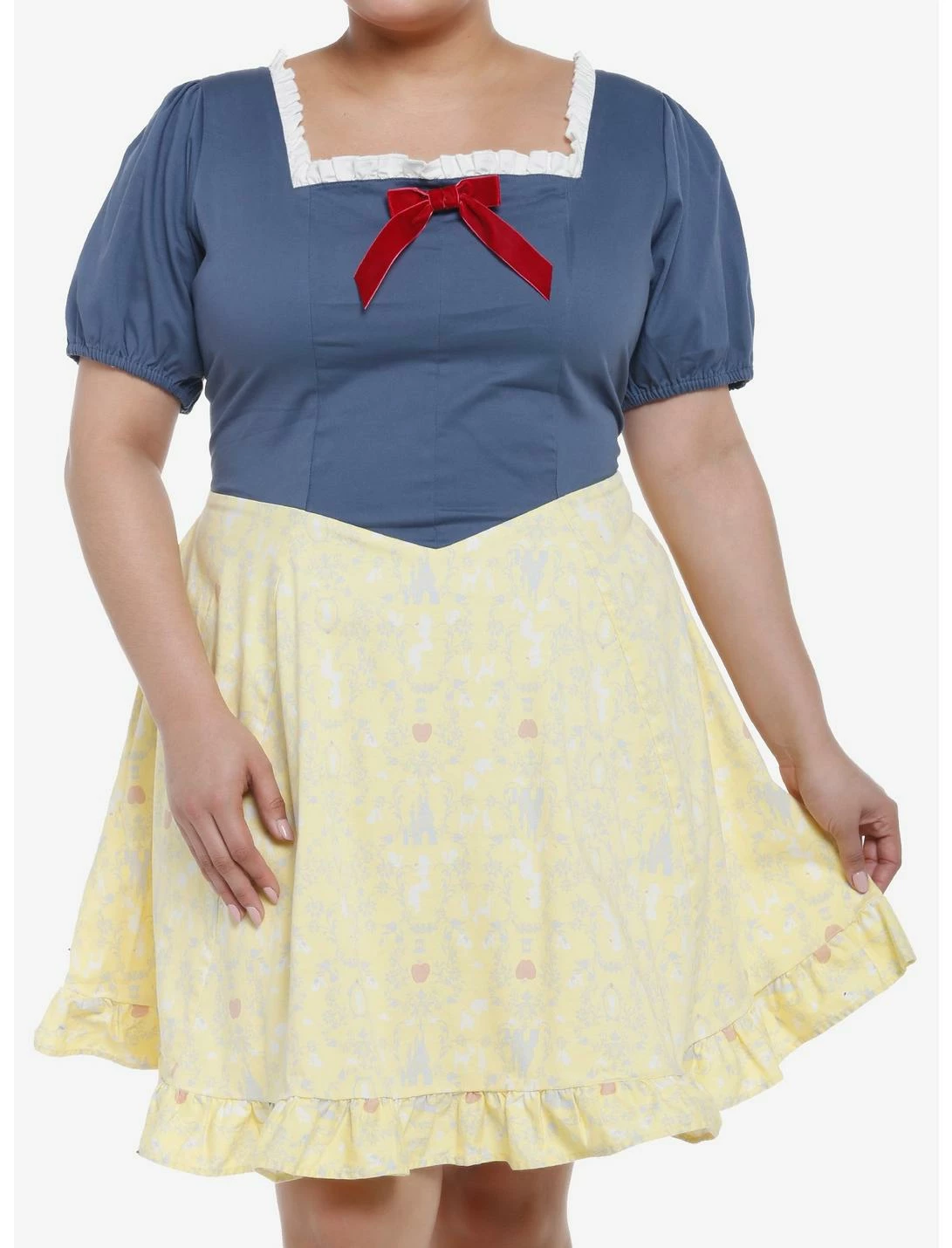 HUNIVERS Her Universe Disney Snow White And The Seven Dwarfs Sweetheart Dress Plus Size