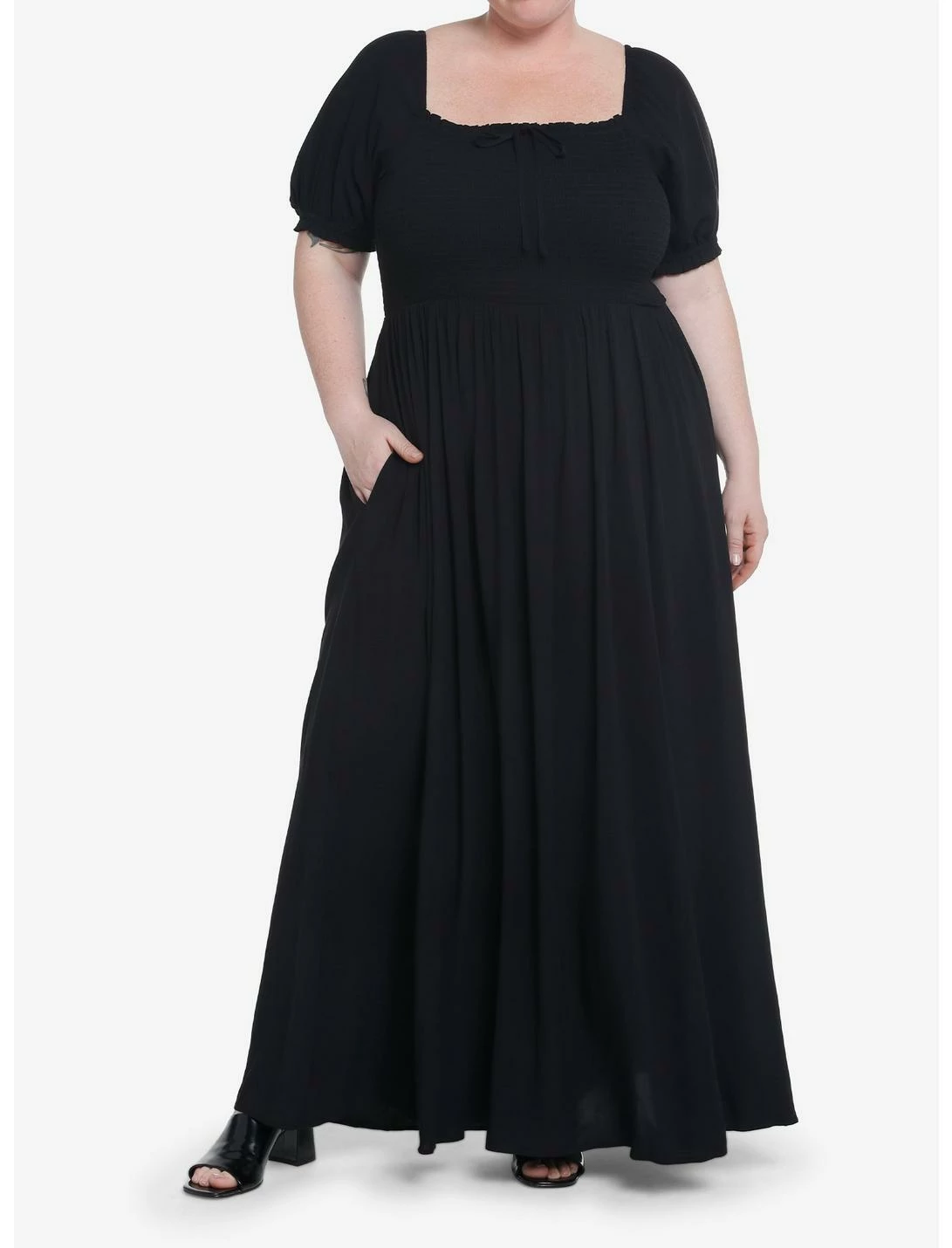 Null Thorn & Fable Black Smock Puff Sleeve Maxi Dress Plus Size