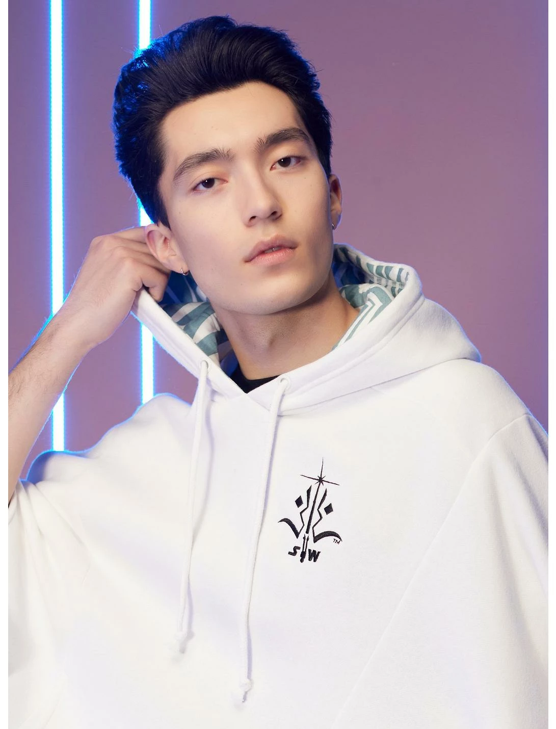 HUNIVERS Her Universe Star Wars Ahsoka Tano Hooded Cape Plus Size - Image 6