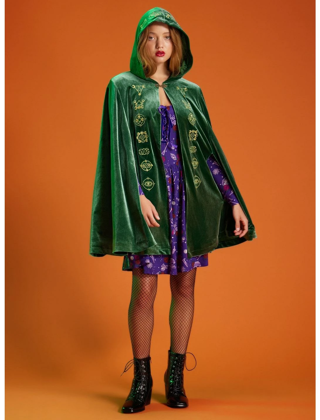HUNIVERS Her Universe Disney Hocus Pocus Winifred Velvet Hooded Cape - Image 2