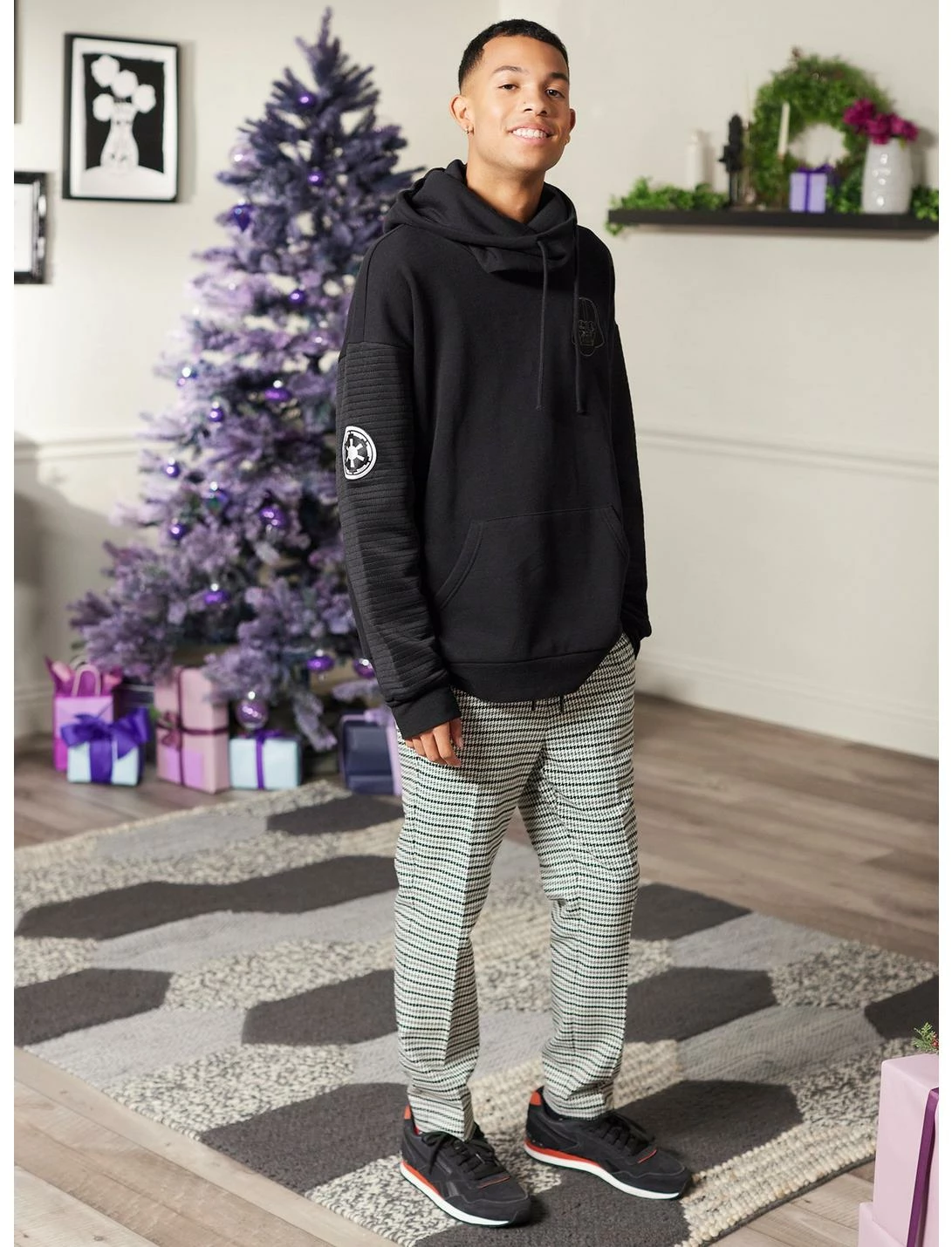 OURUNVRS Our Universe Star Wars Darth Vader Cowl Hoodie - Image 2