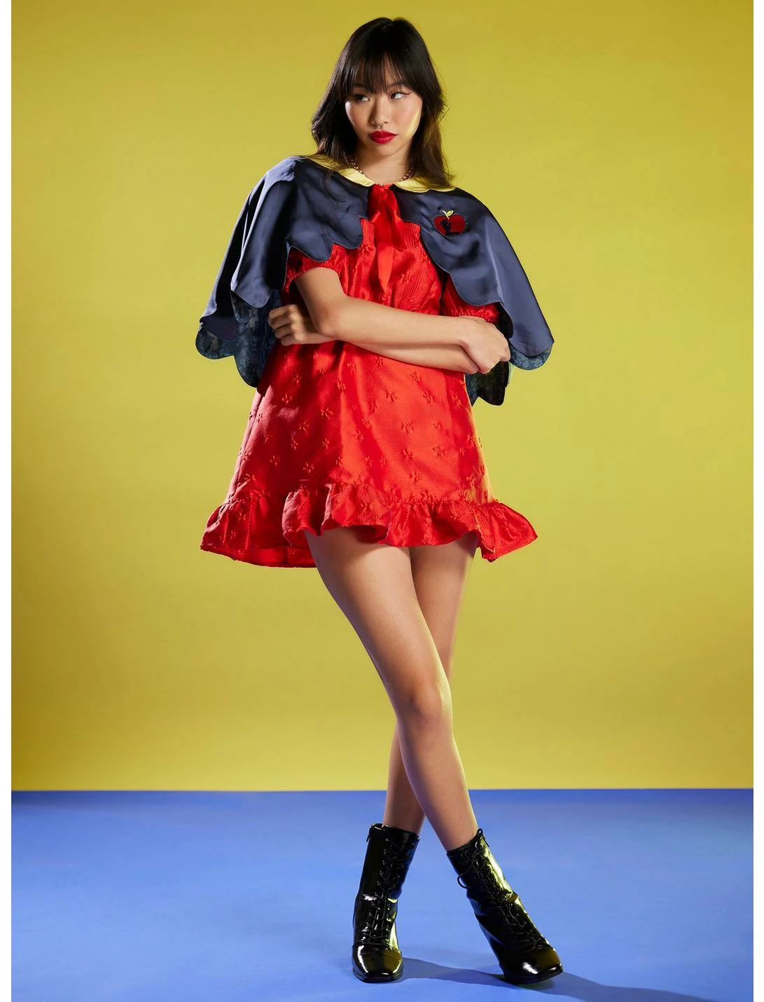 HUNIVERS Her Universe Disney Snow White And The Seven Dwarfs Capelet - Image 2